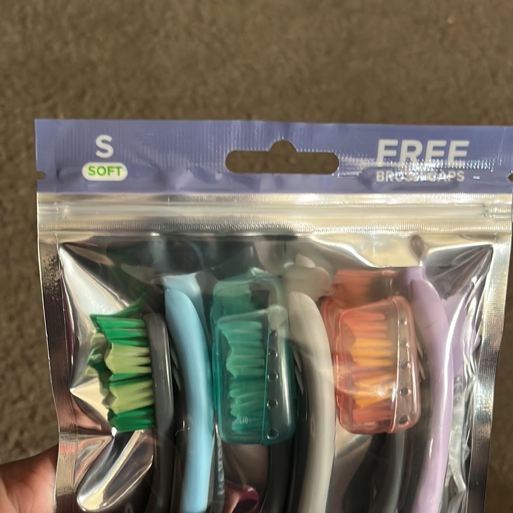 Toothbrushes - Picture 3 of 3